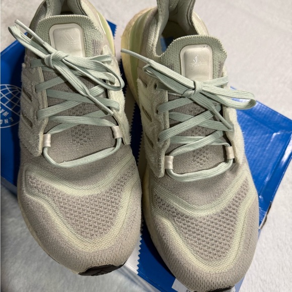 ADIDAS ULTRABOOST Light Green Sneakers - Picture 1 of 6